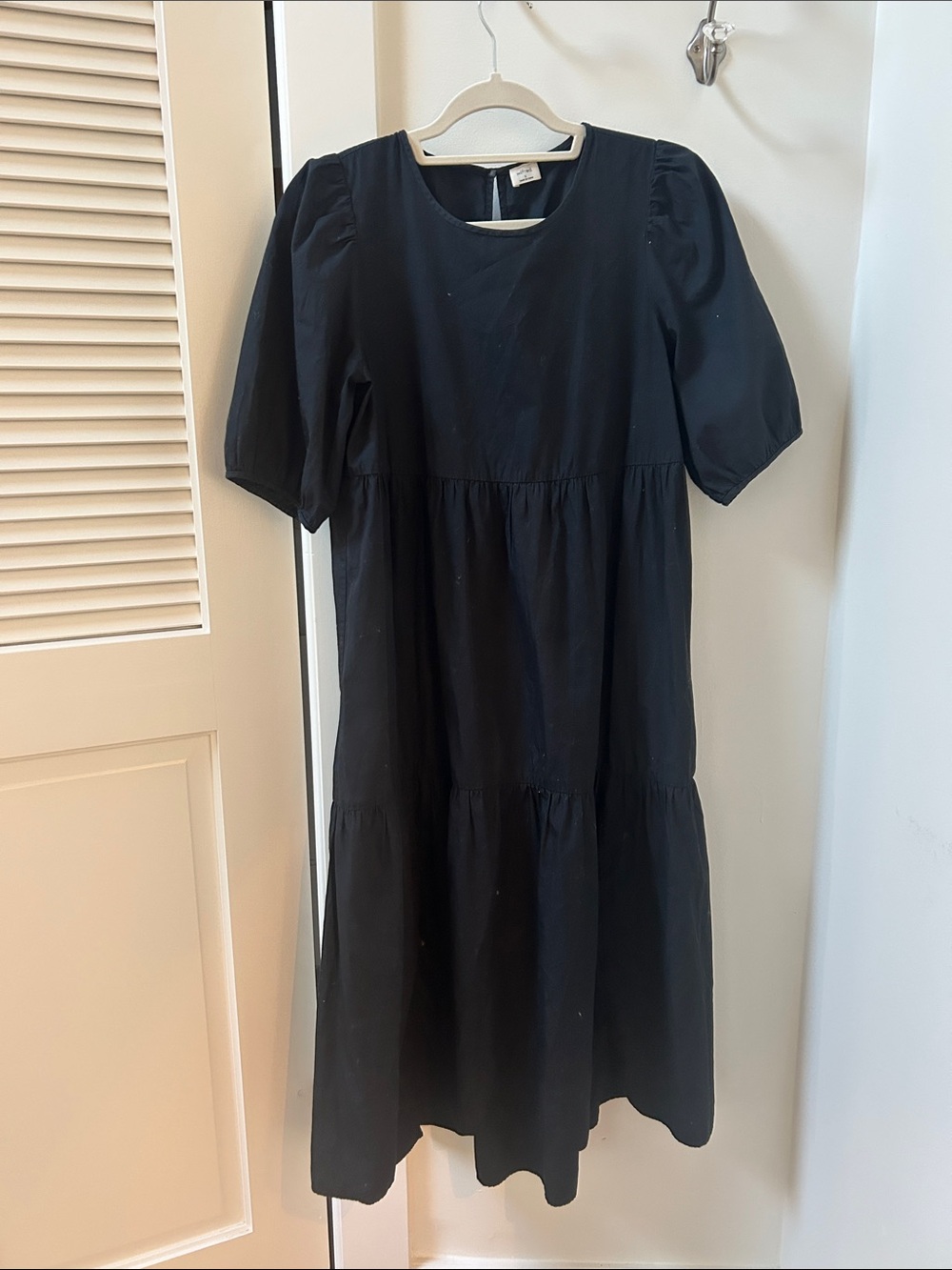 Wilfred Black Puff-Sleeve Tiered Dress for Kids